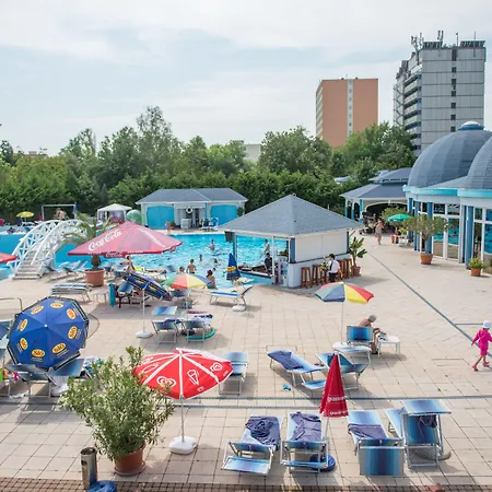 Silver Otel 4*