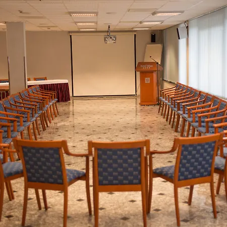 فندق سيلفر Hajdúszoboszló