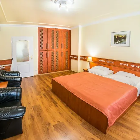 Silver Hotel