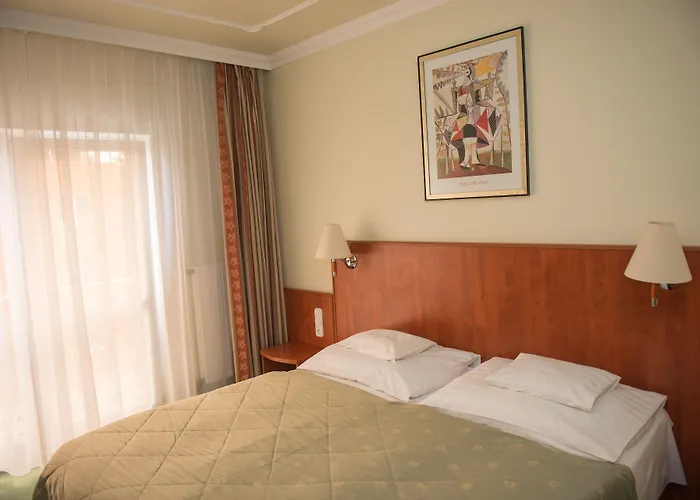 Silver 4* Хайдусобосло