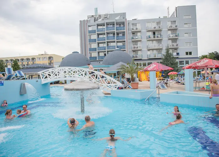 Отель Silver 4*