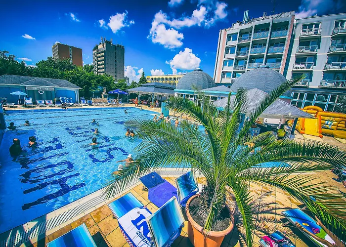 Отель Silver Хайдусобосло